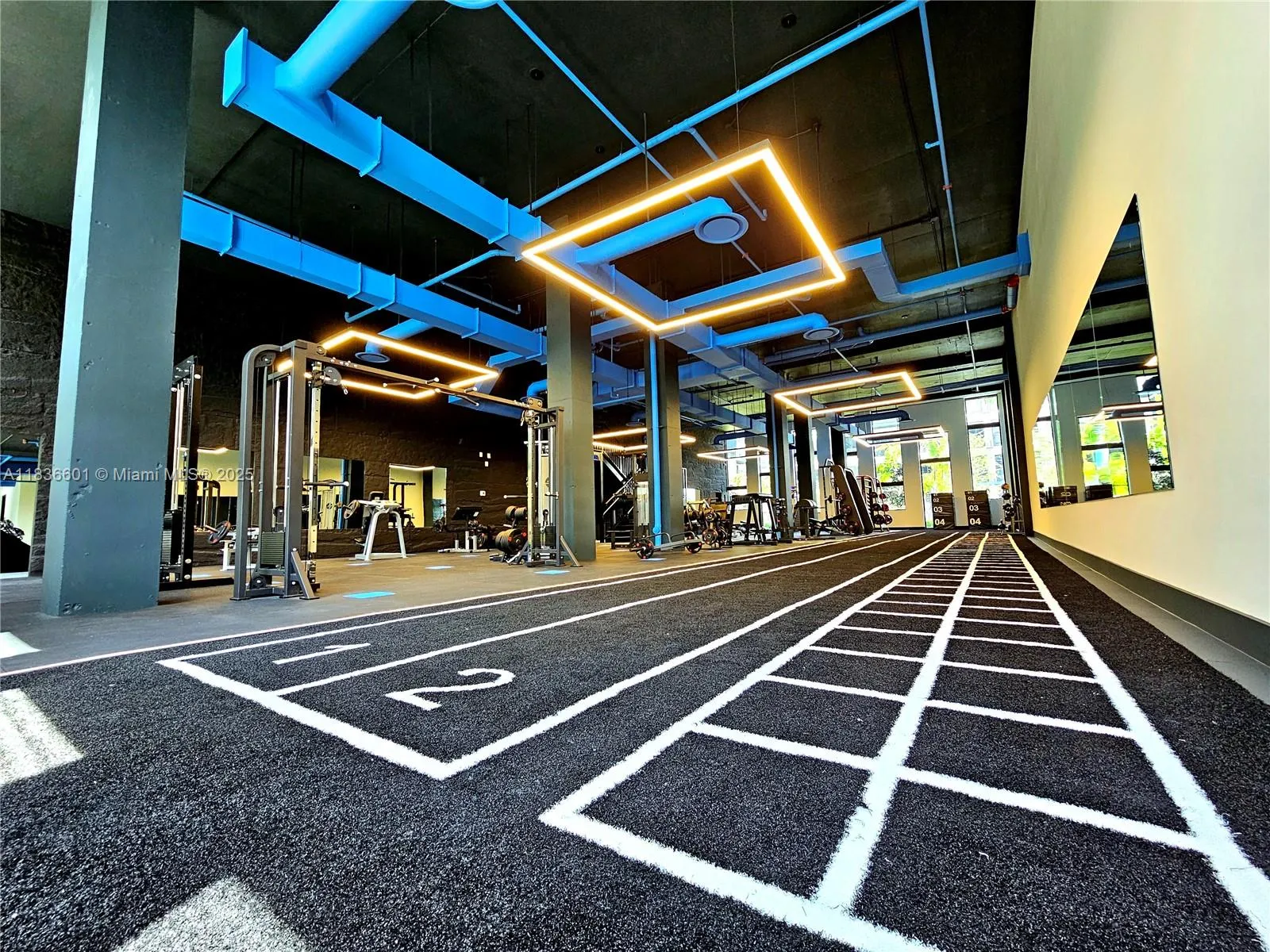 4400 Sunrise Blvd, #T-1