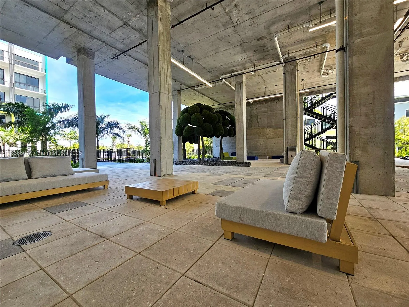 4400 Sunrise Blvd, #T-1
