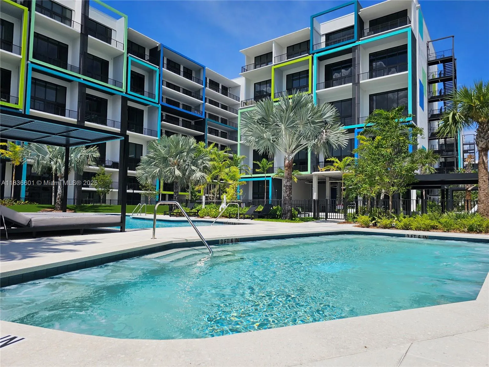 4400 Sunrise Blvd, #T-1