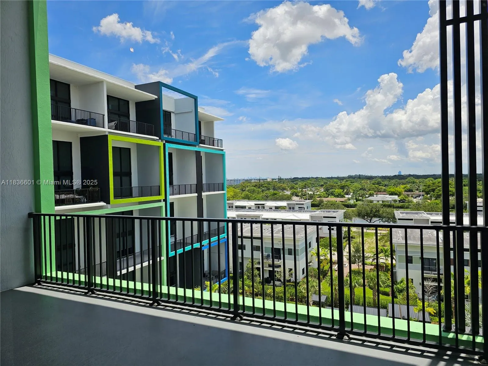 4400 Sunrise Blvd, #T-1