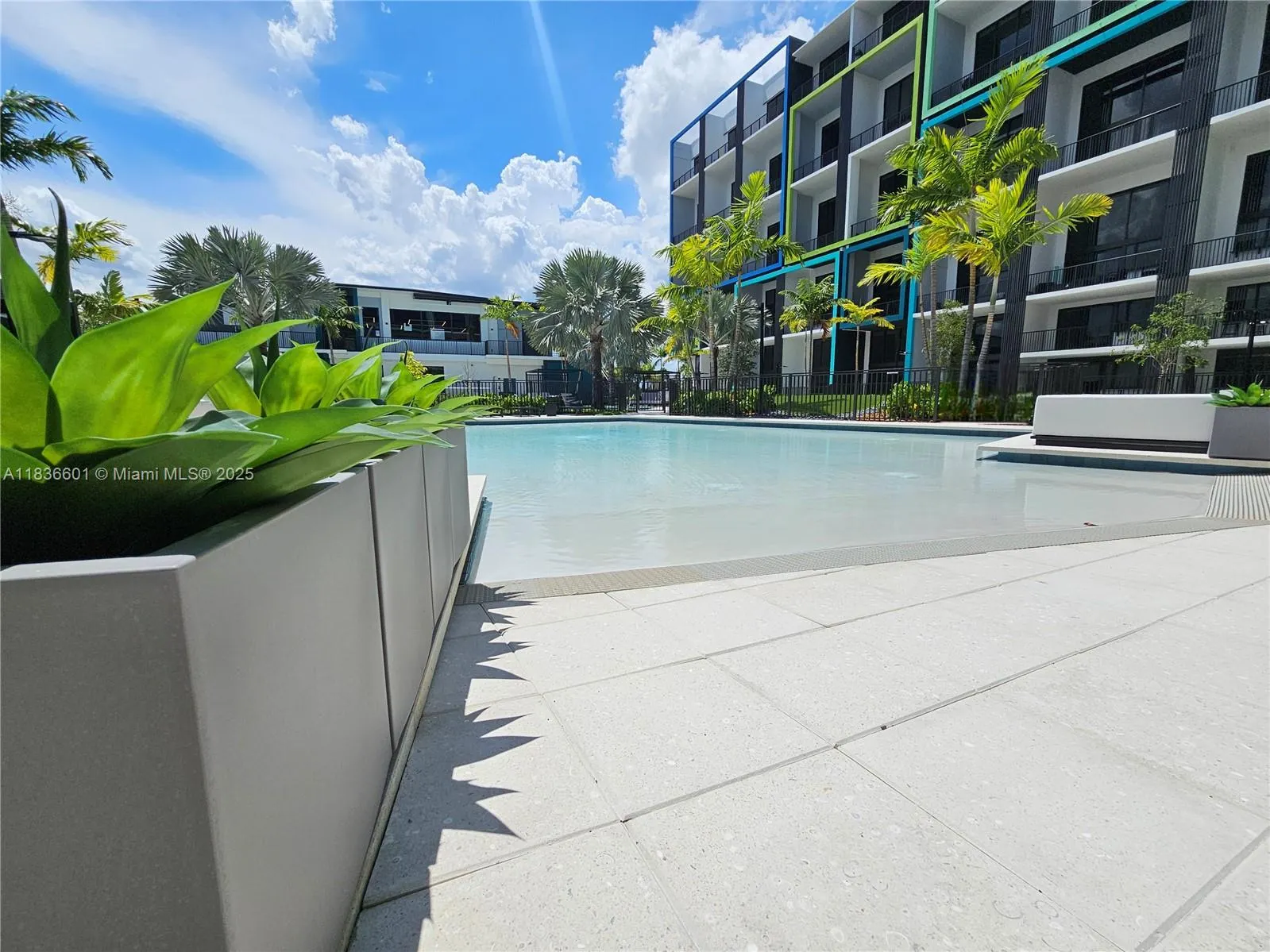 4400 Sunrise Blvd, #T-1