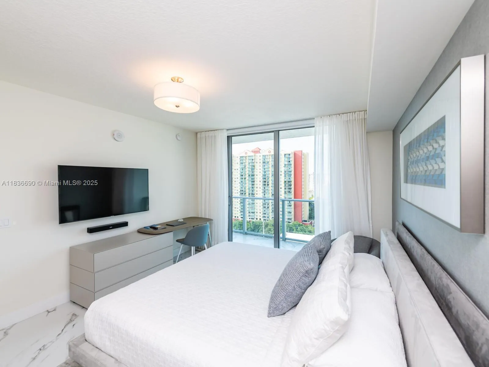 300 Sunny Isles Blvd, #5-1605