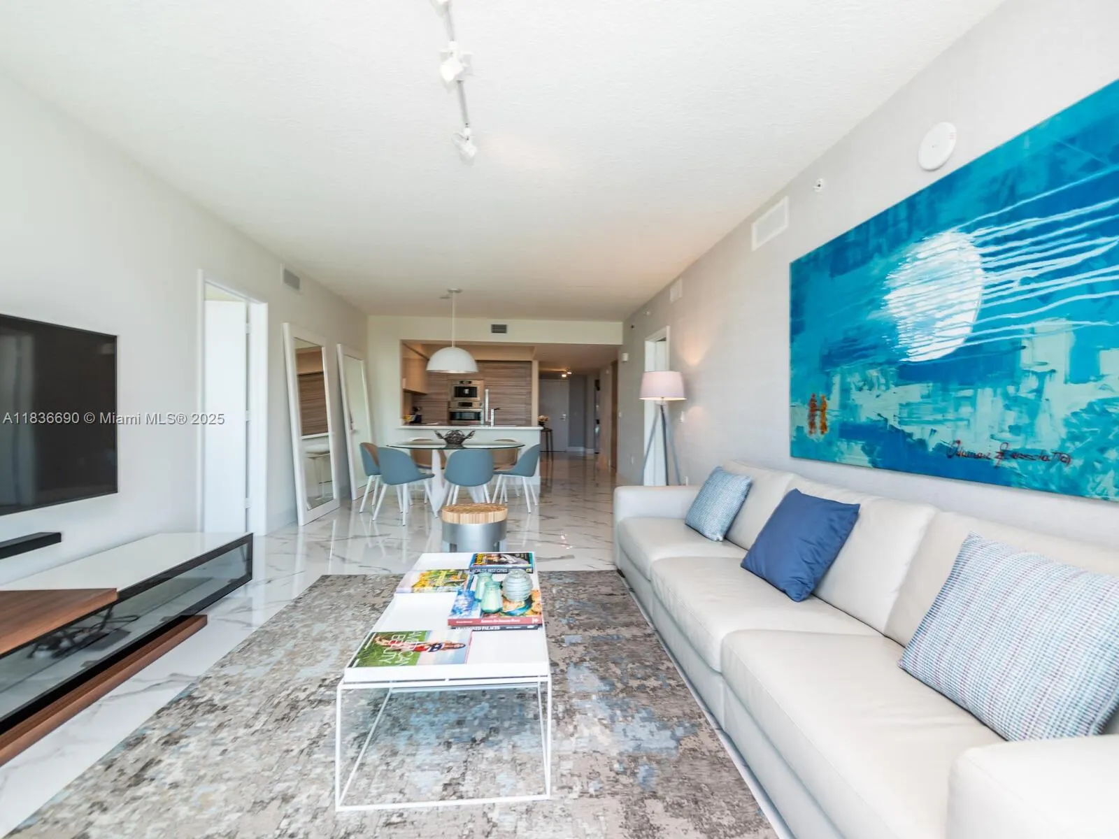 300 Sunny Isles Blvd, #5-1605
