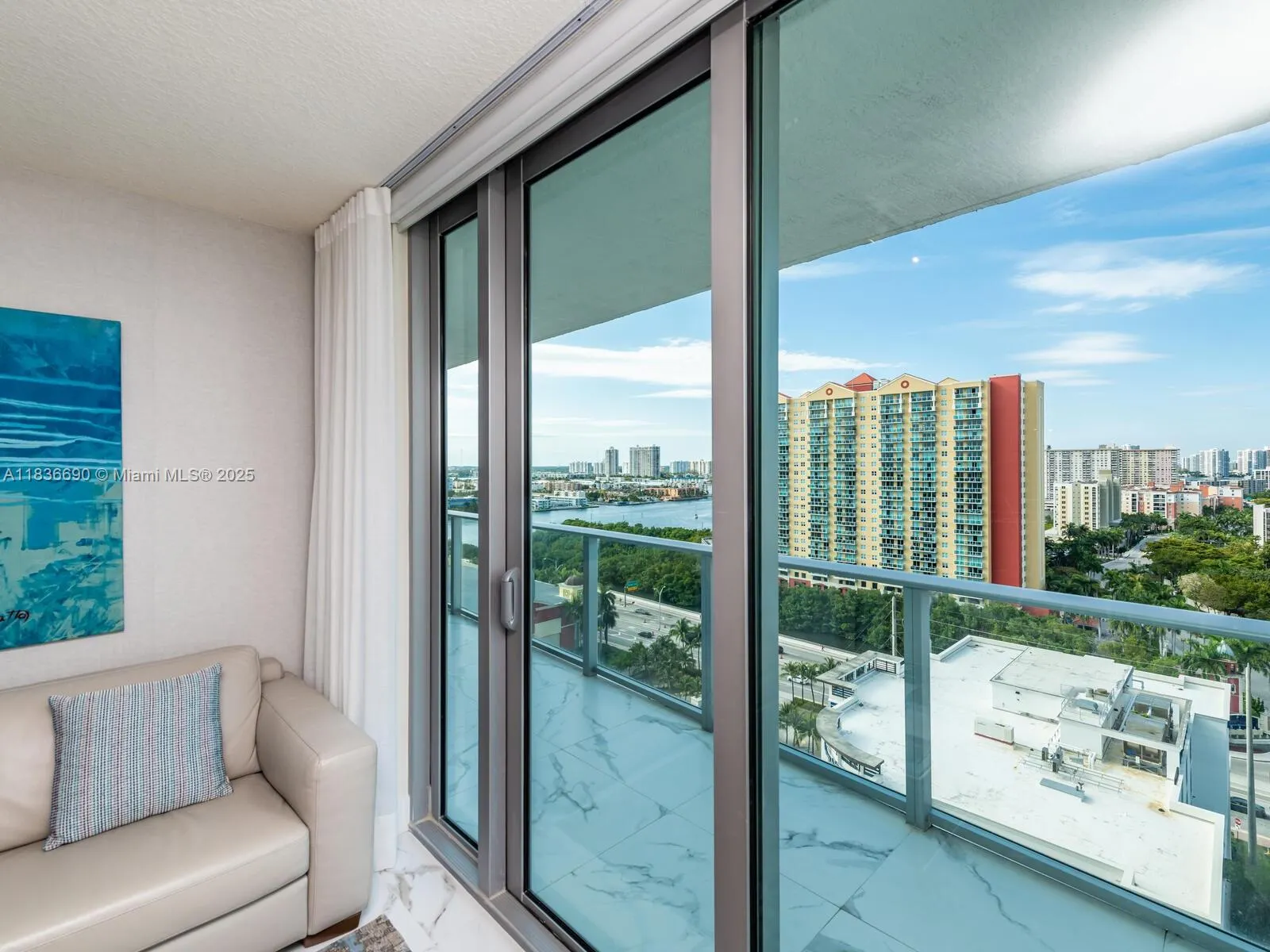 300 Sunny Isles Blvd, #5-1605