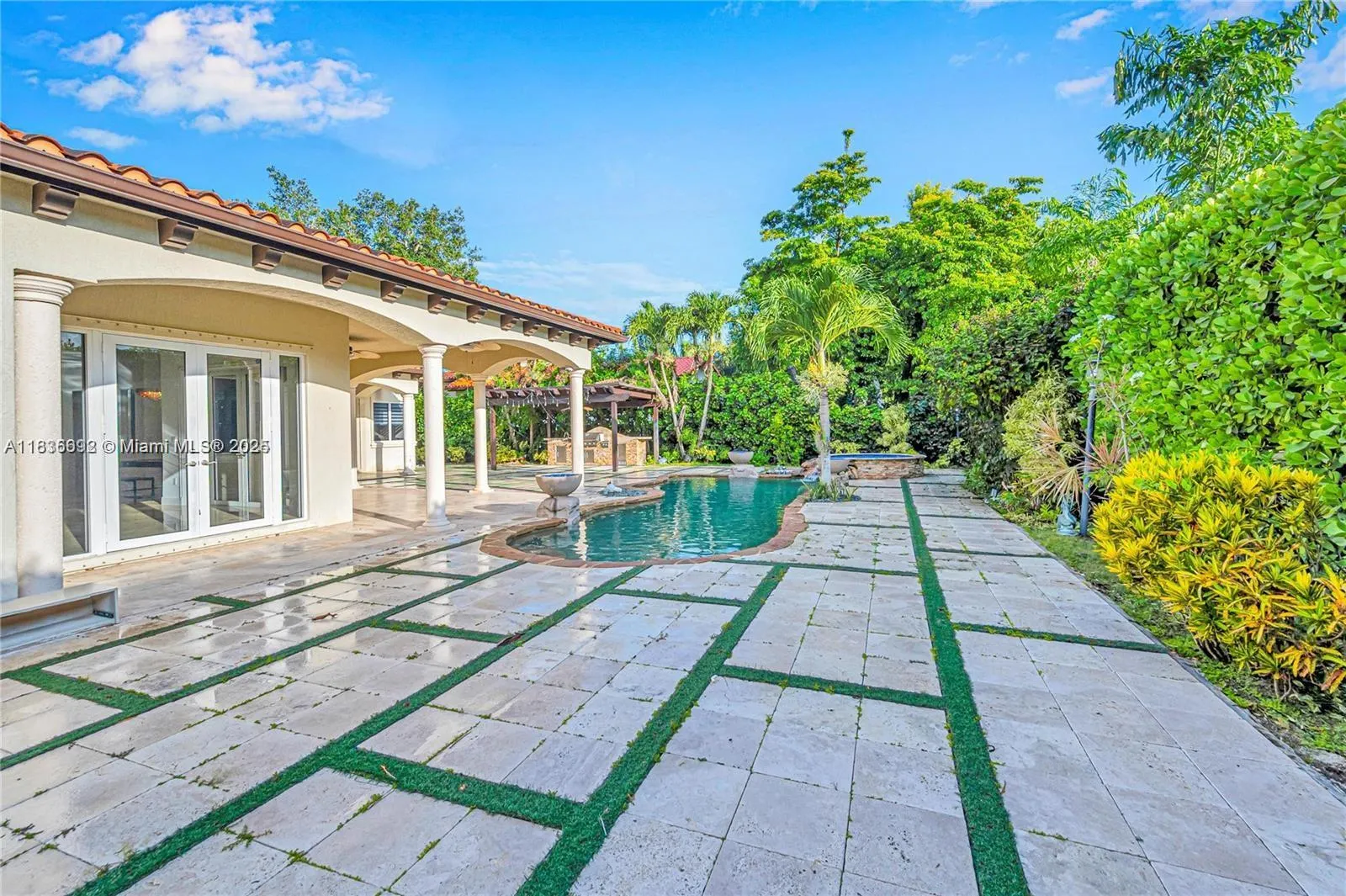 13400 SW 83rd Ave
