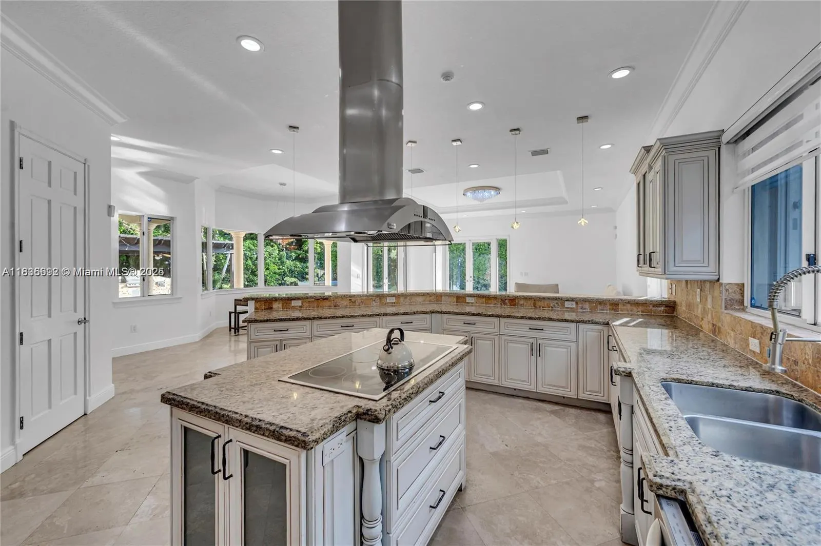 13400 SW 83rd Ave