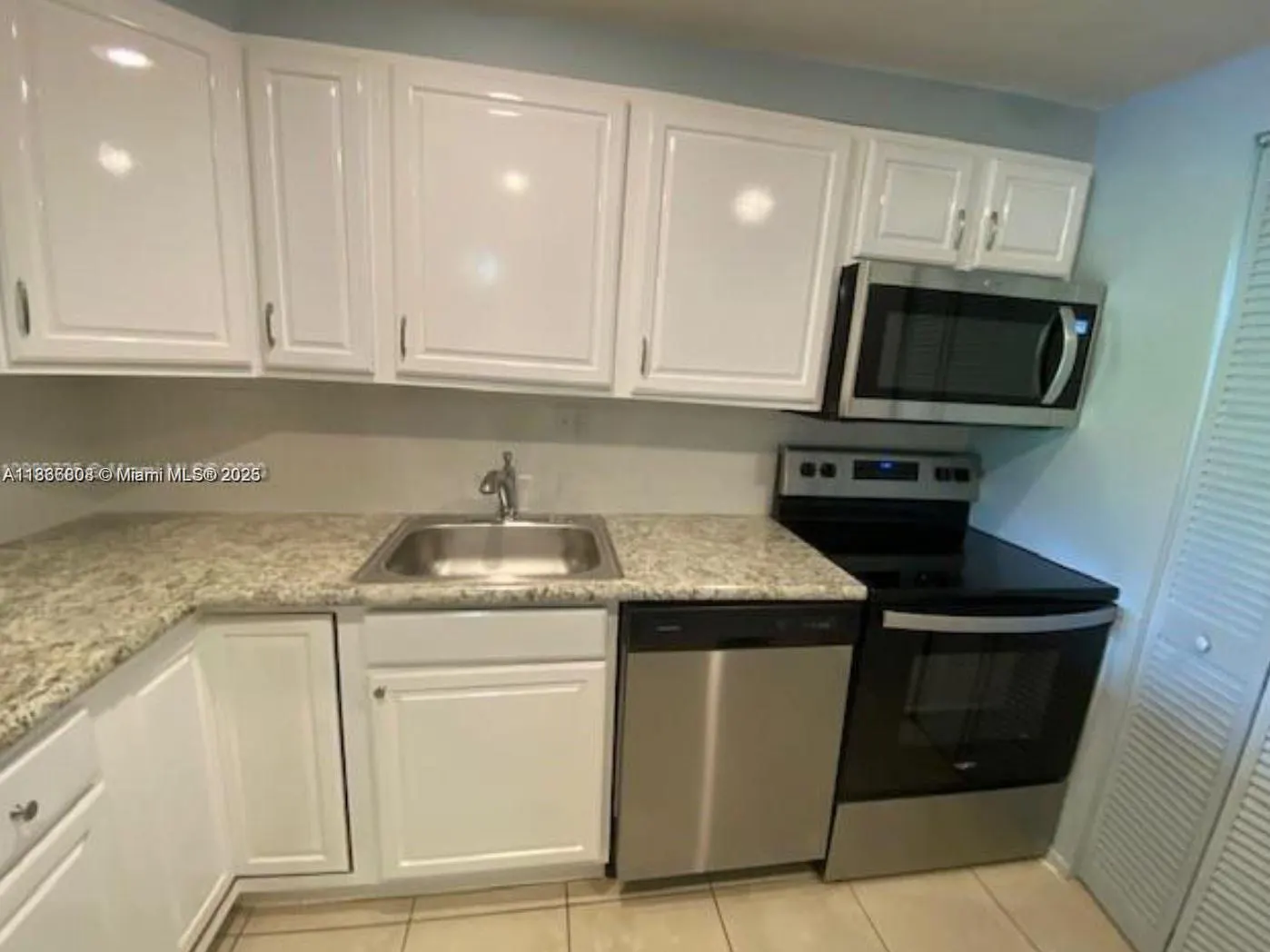 7831 N Colony Cir, #108