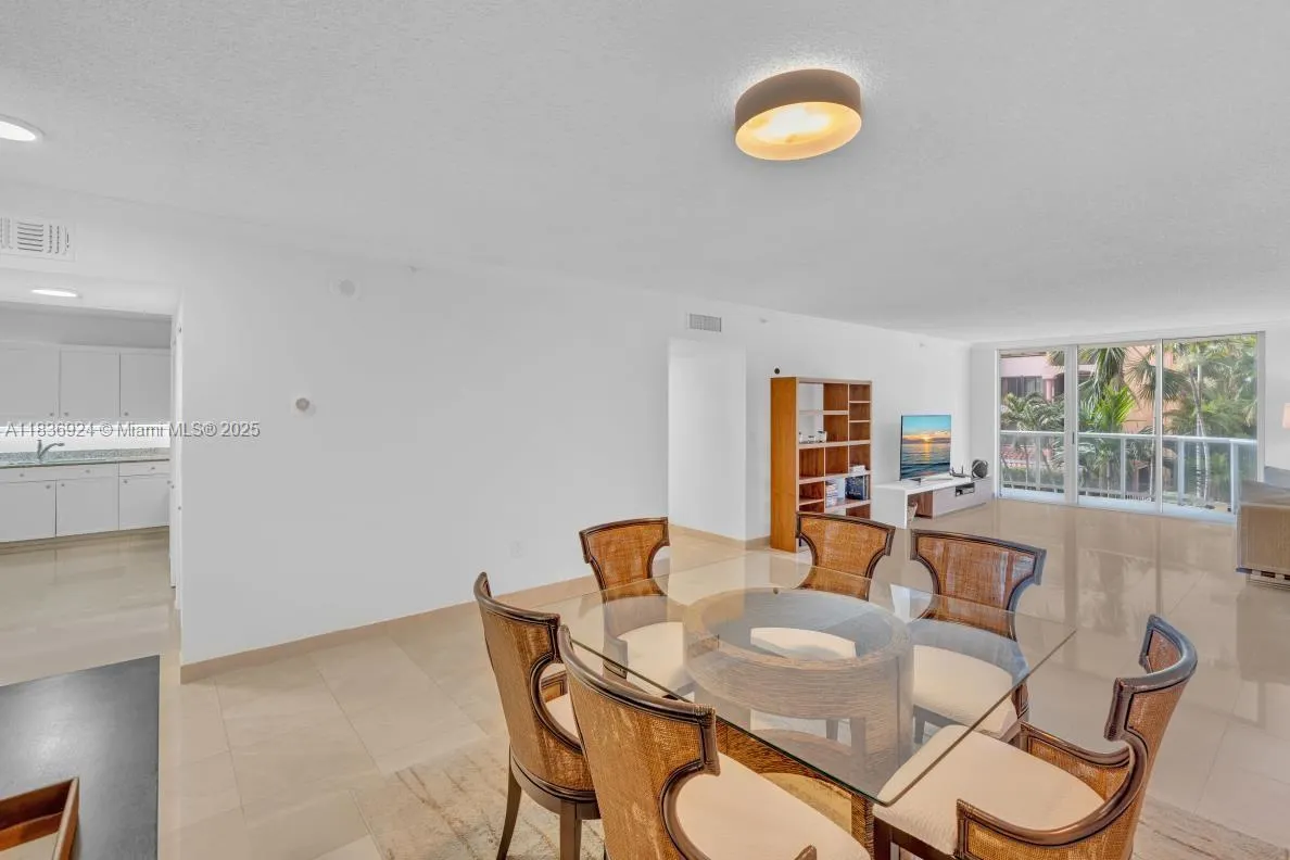 8855 E Collins Ave, #2F