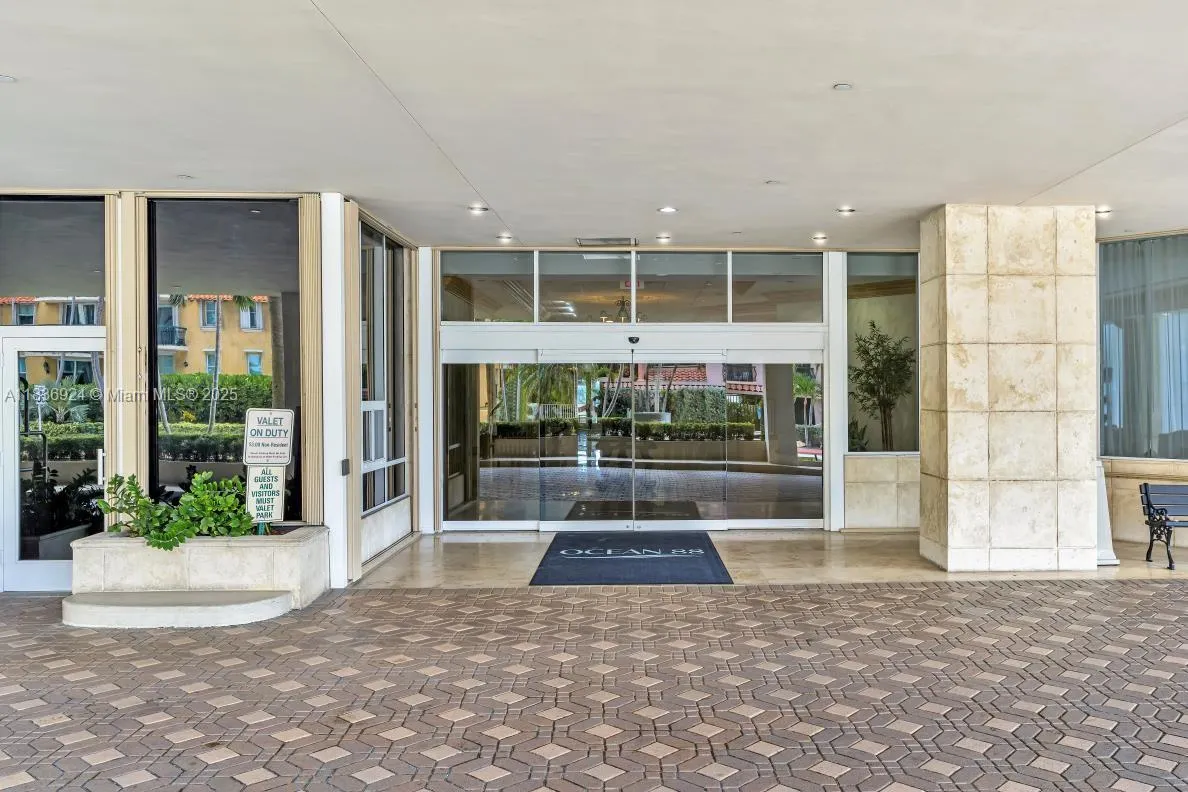 8855 E Collins Ave, #2F