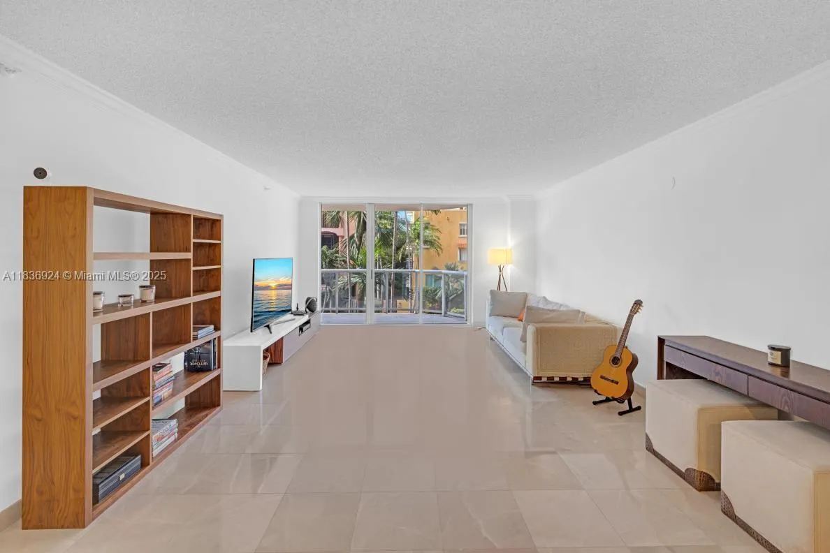 8855 E Collins Ave, #2F