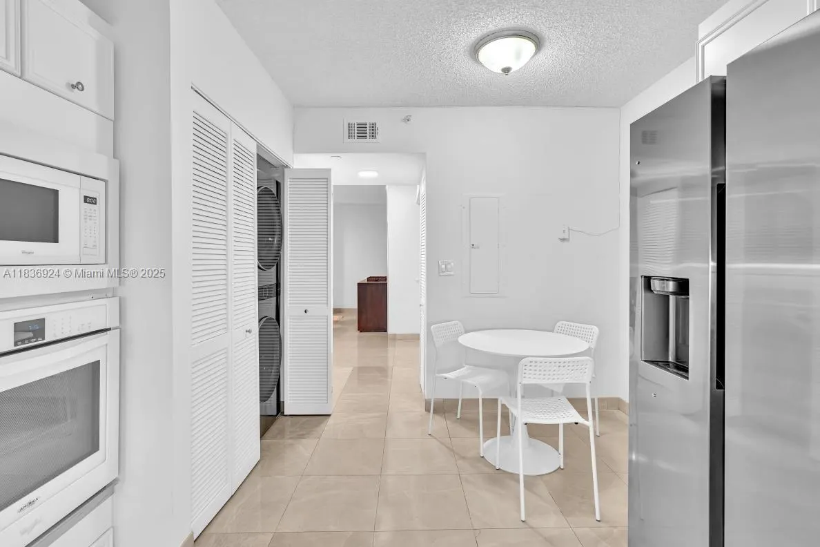 8855 E Collins Ave, #2F