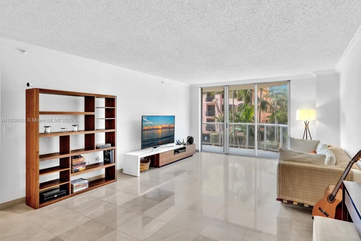 8855 E Collins Ave, #2F