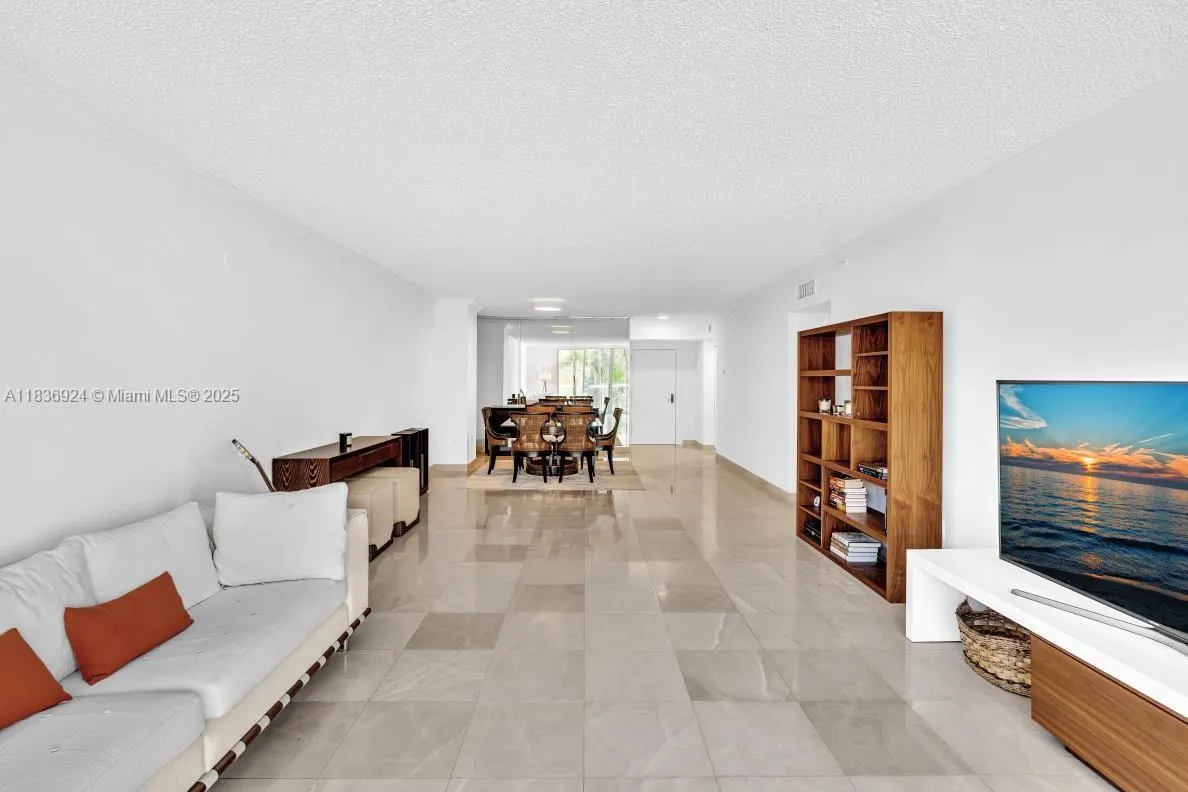 8855 E Collins Ave, #2F