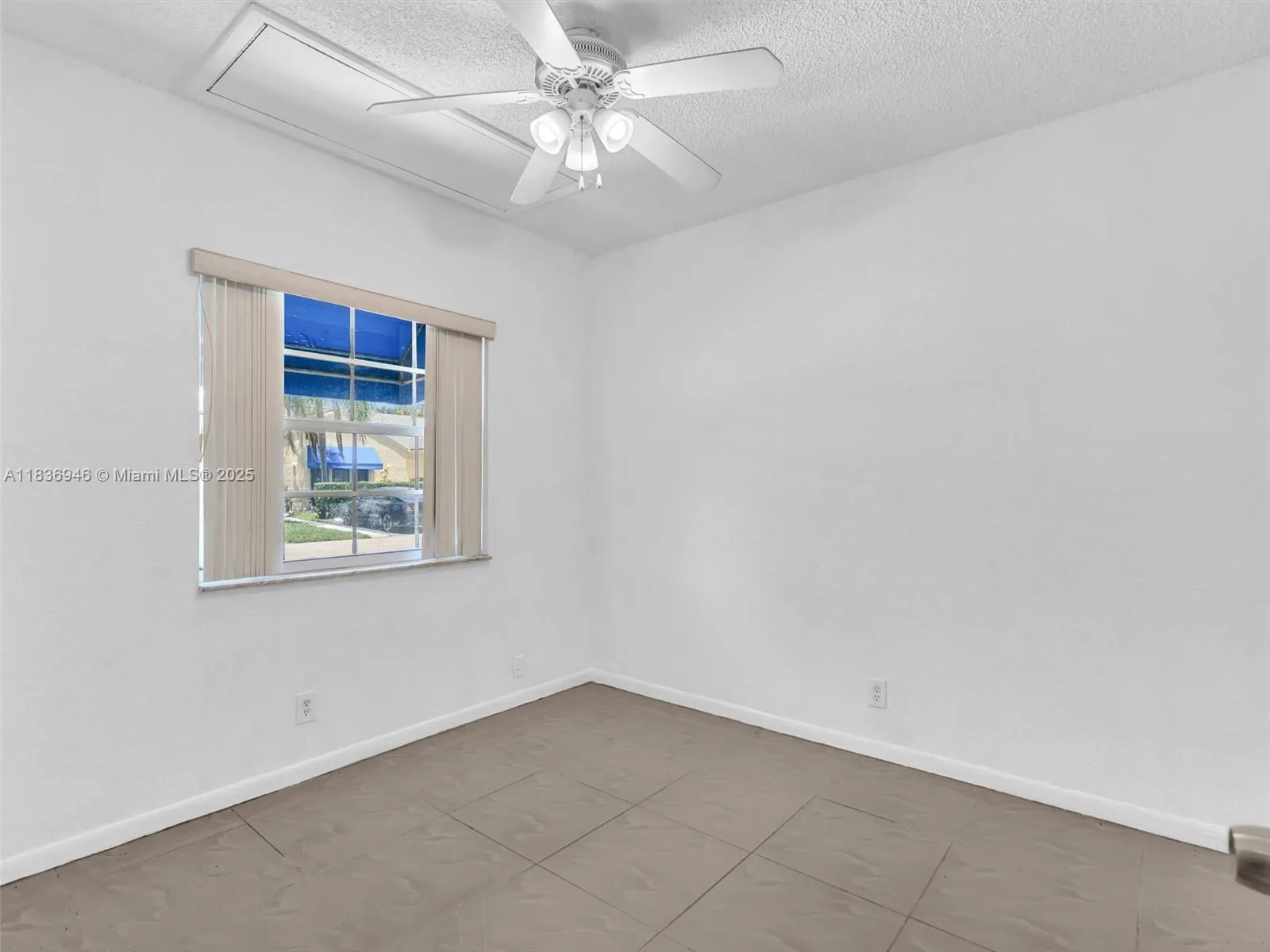 5201 SW 31st Ave, #112