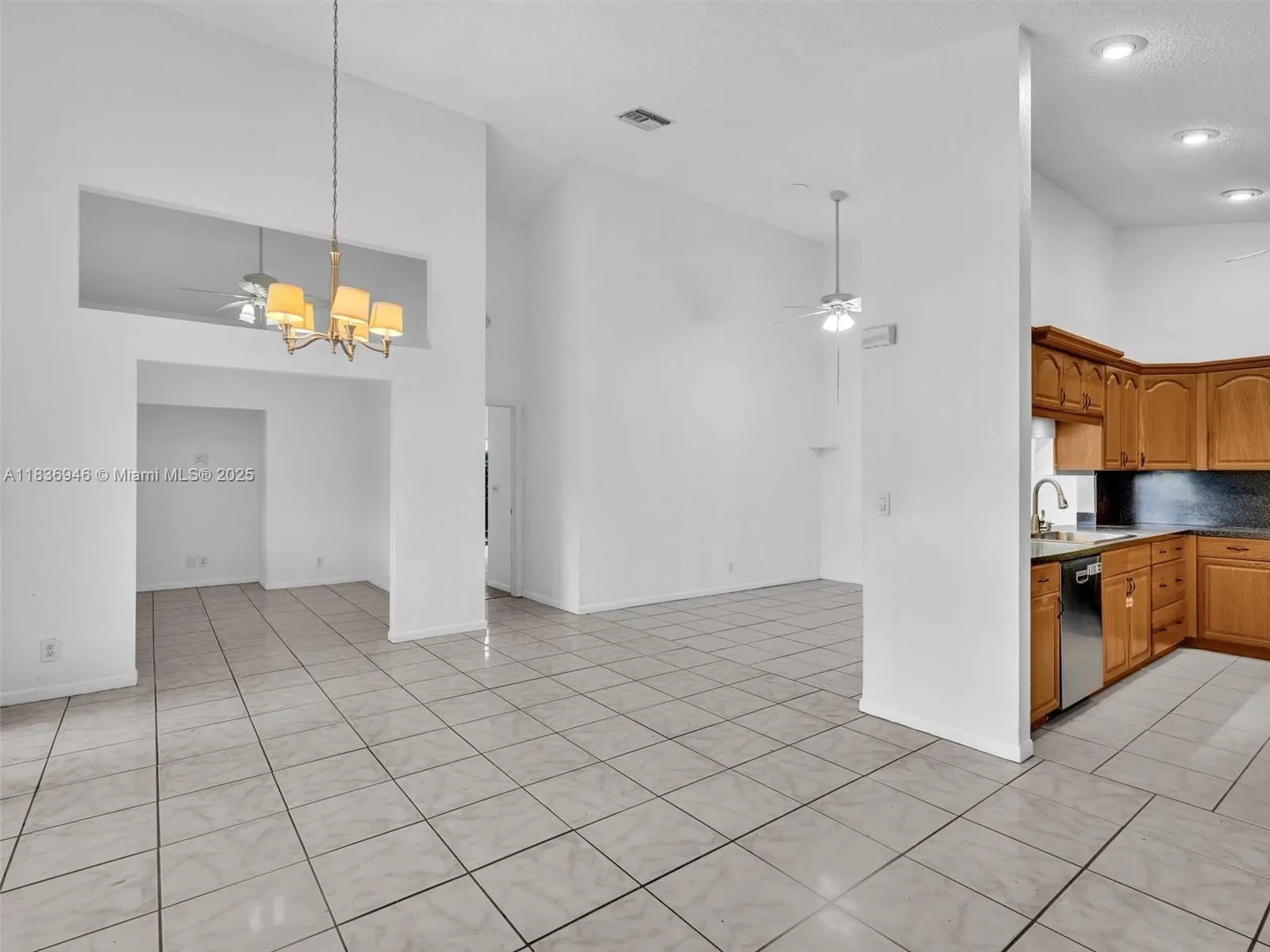 5201 SW 31st Ave, #112