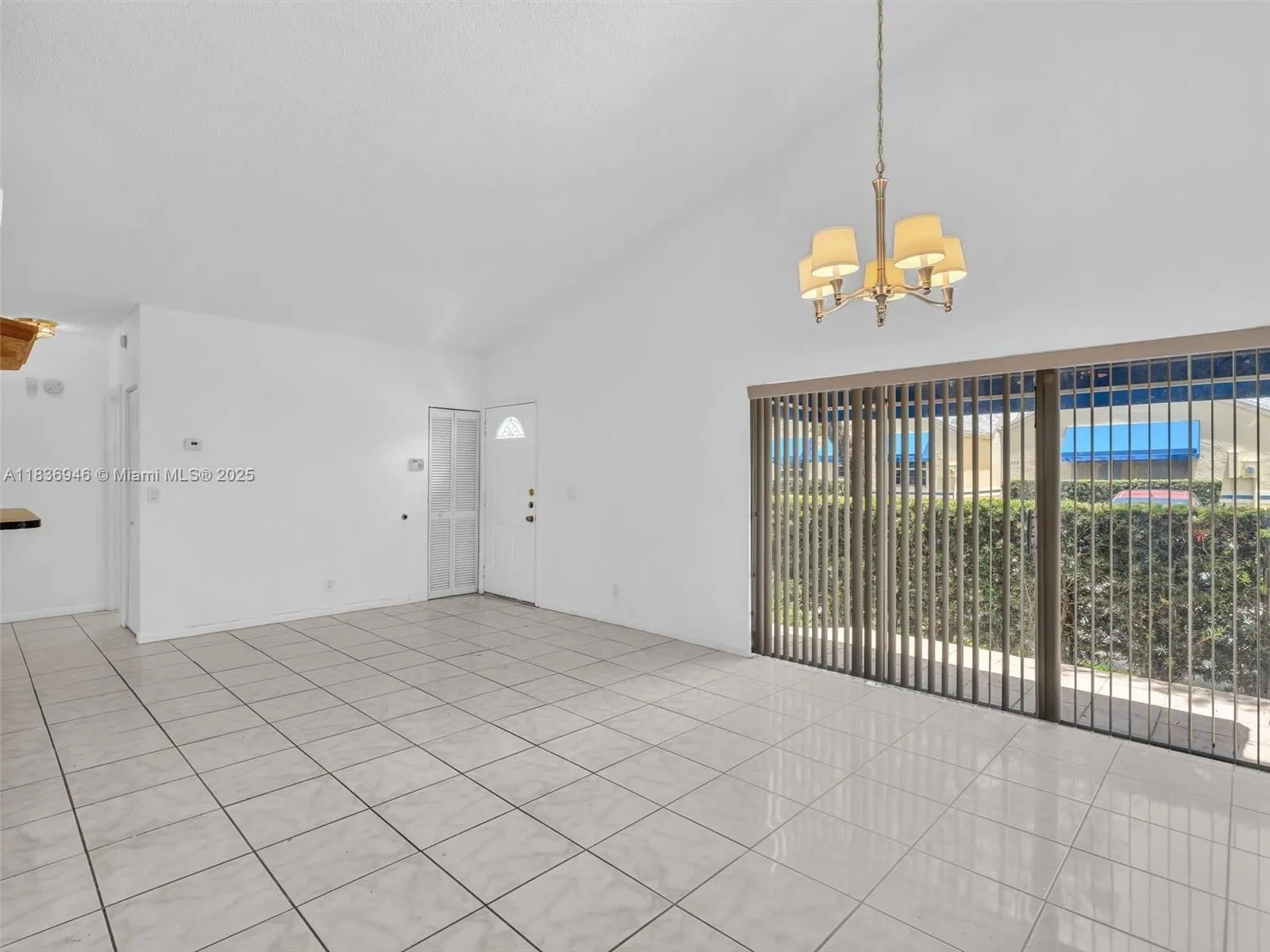 5201 SW 31st Ave, #112