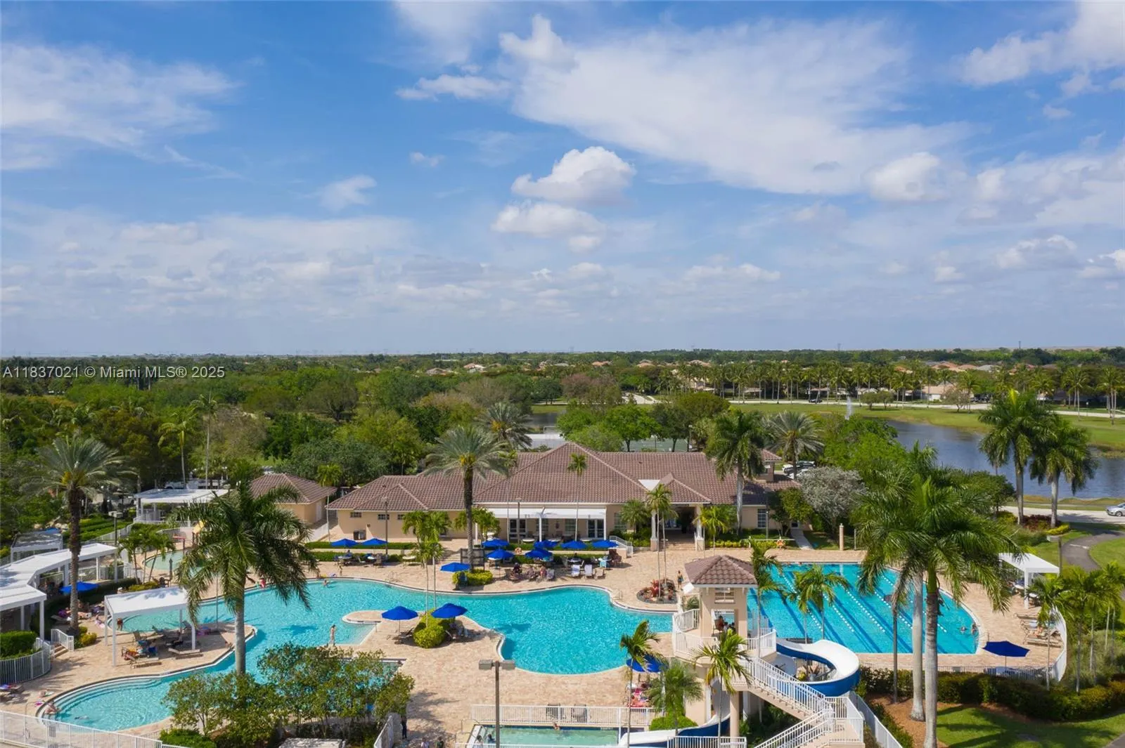 934 Gulfstream Ct