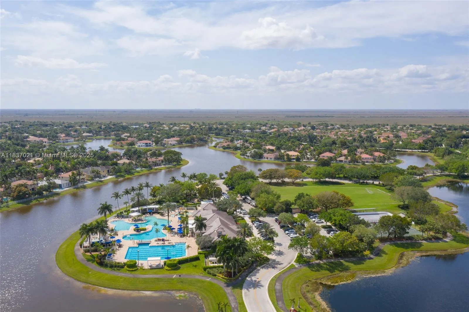 934 Gulfstream Ct