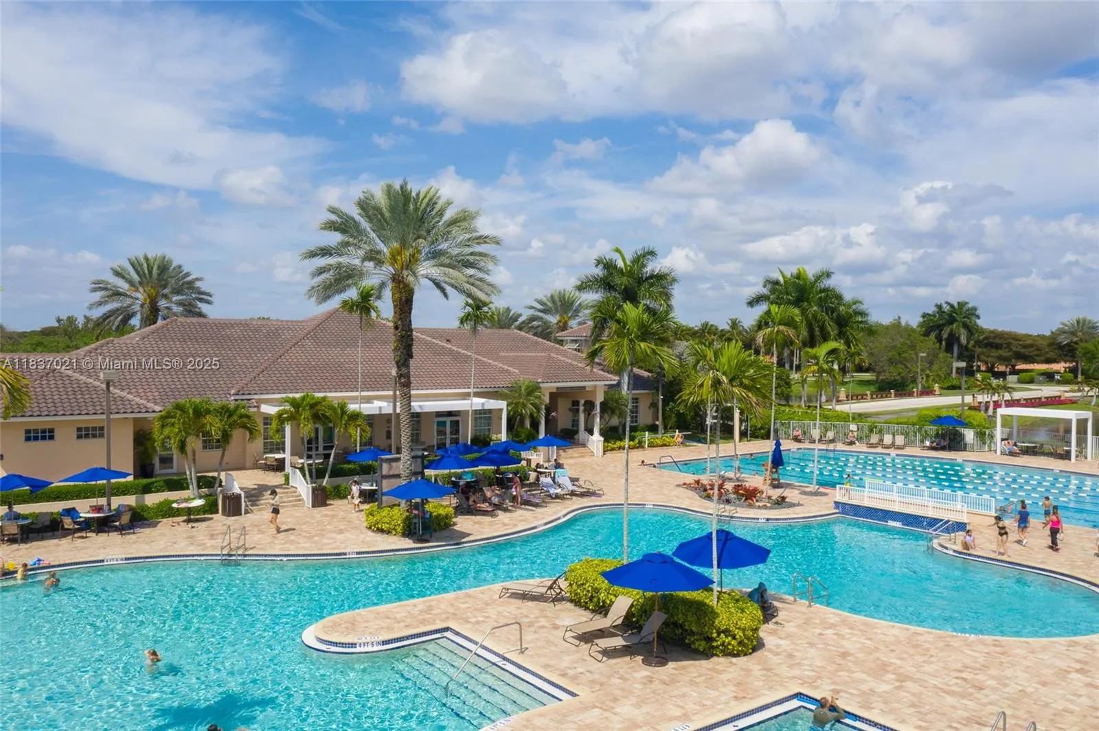 934 Gulfstream Ct