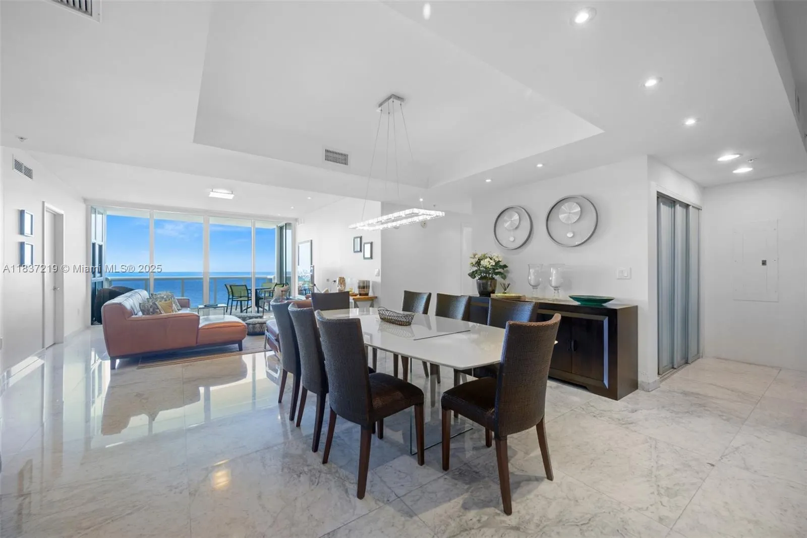 18201 Collins Ave, #1006