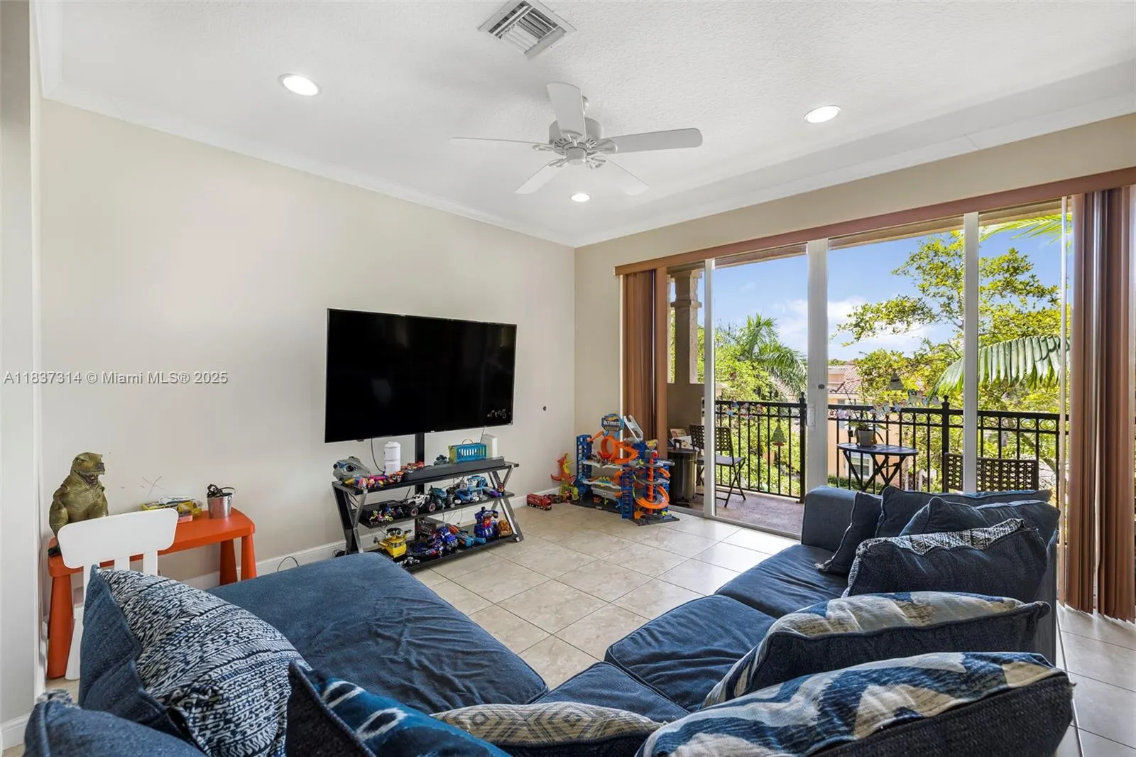 3055 NW 126th Ave, #303