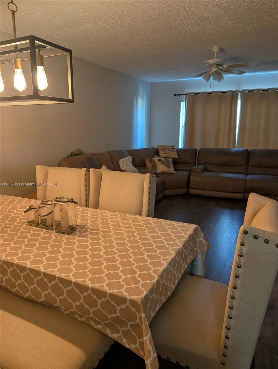 6751 Cypress Rd, #405