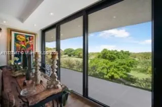 700 Coral Way, #4