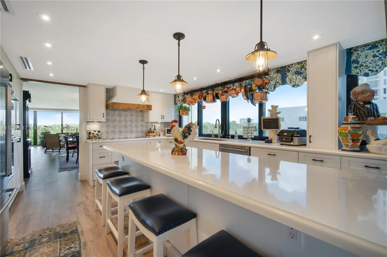 700 Coral Way, #4
