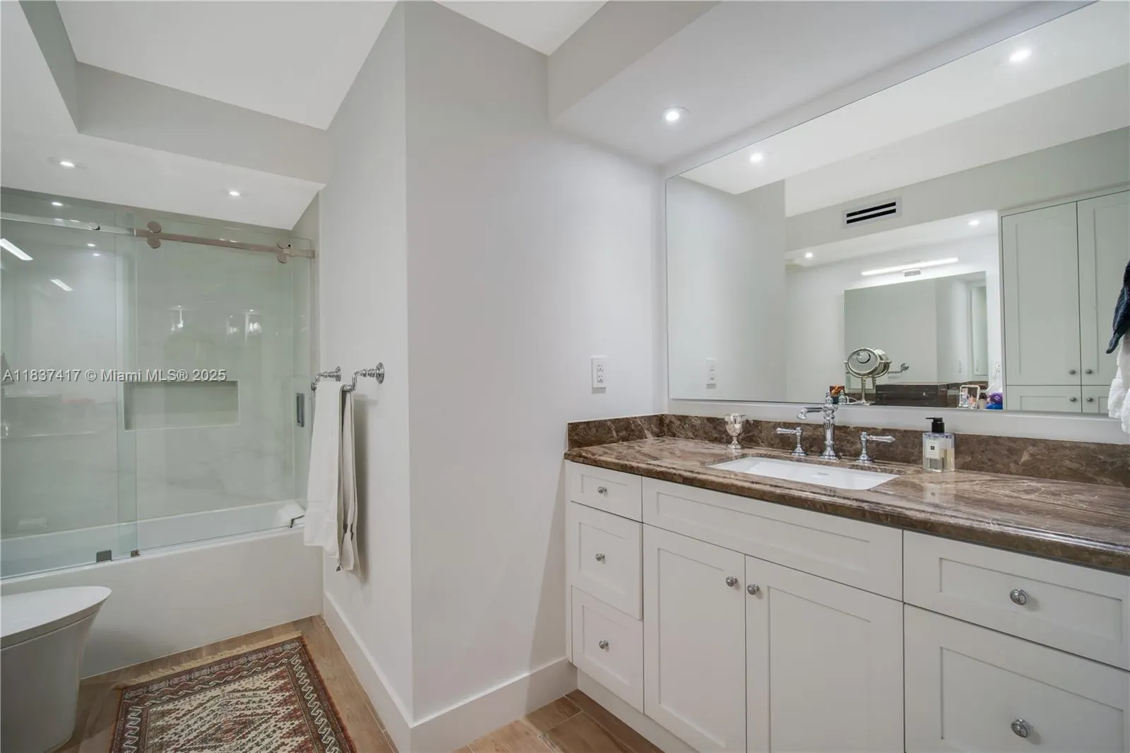 700 Coral Way, #4