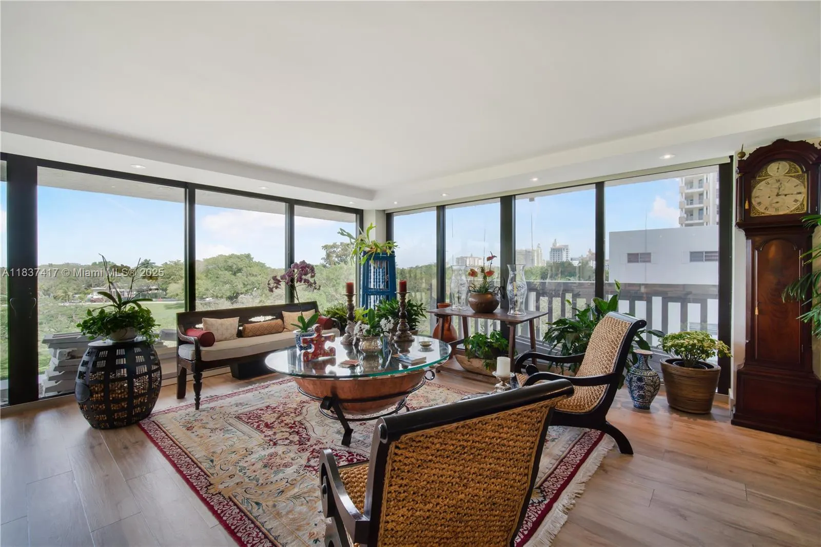 700 Coral Way, #4