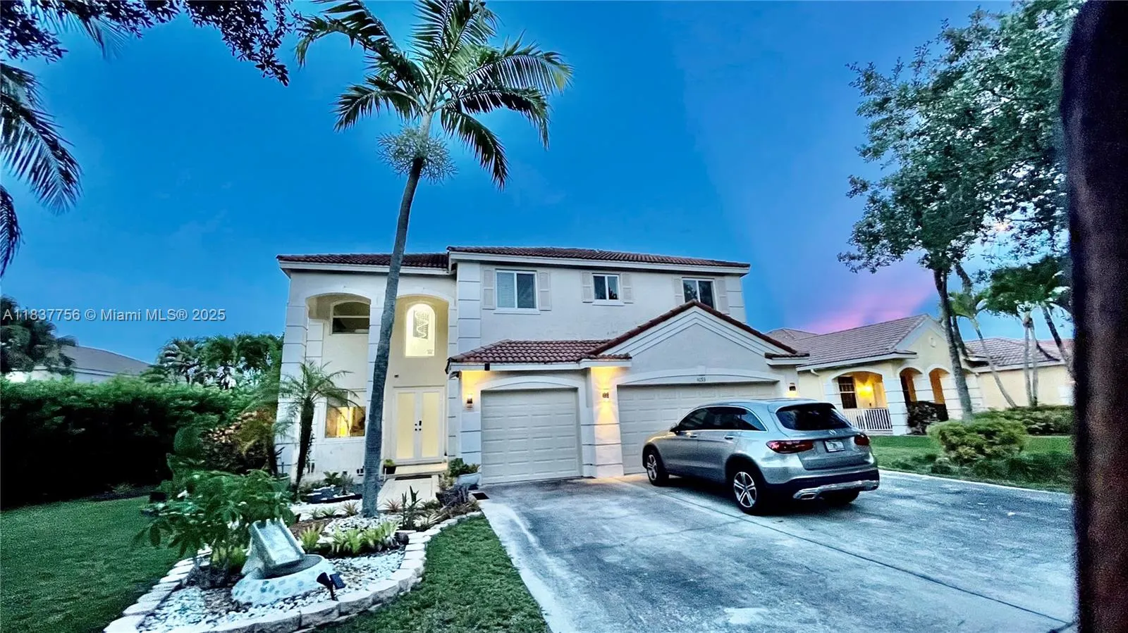 4093 Staghorn Ln