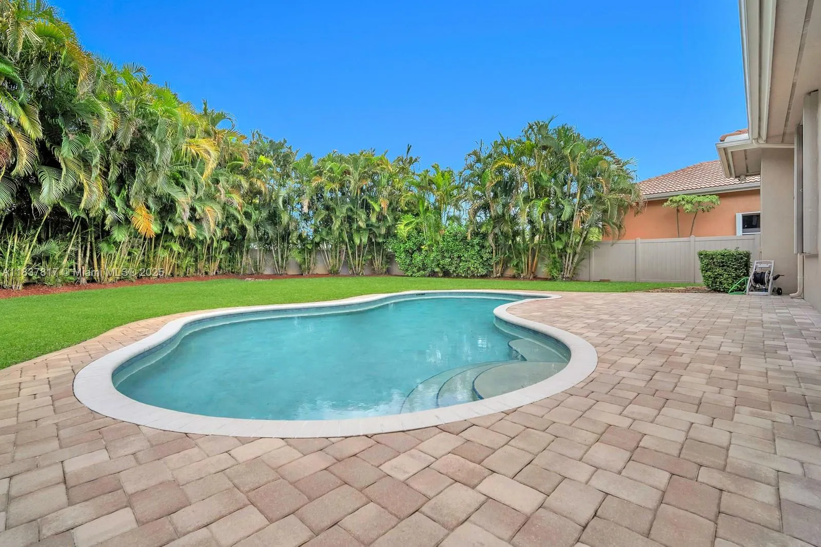 113 SW 128th Ave