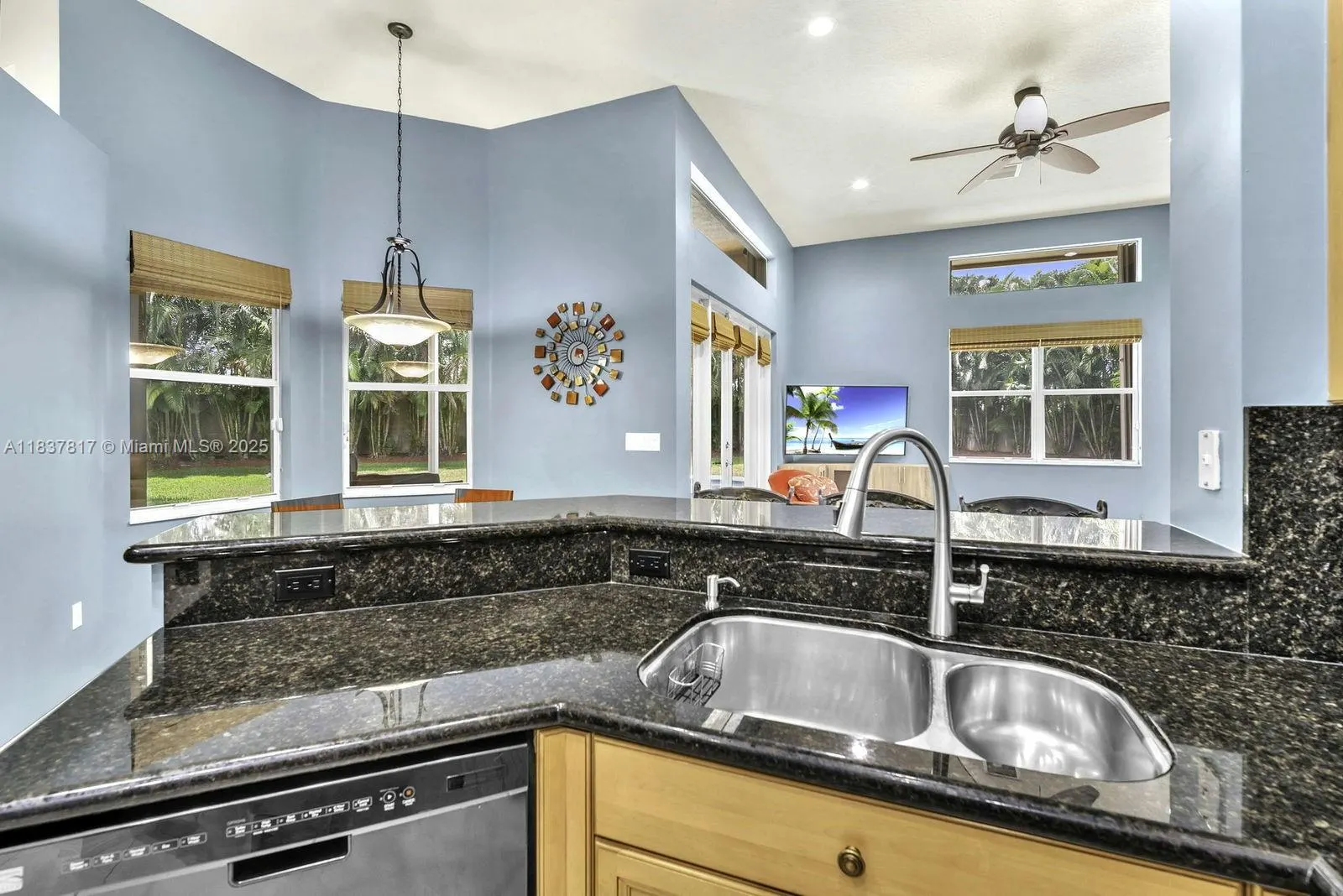113 SW 128th Ave