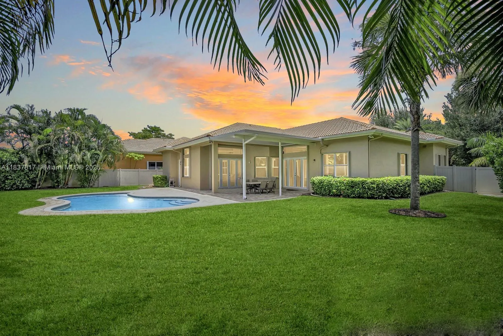 113 SW 128th Ave