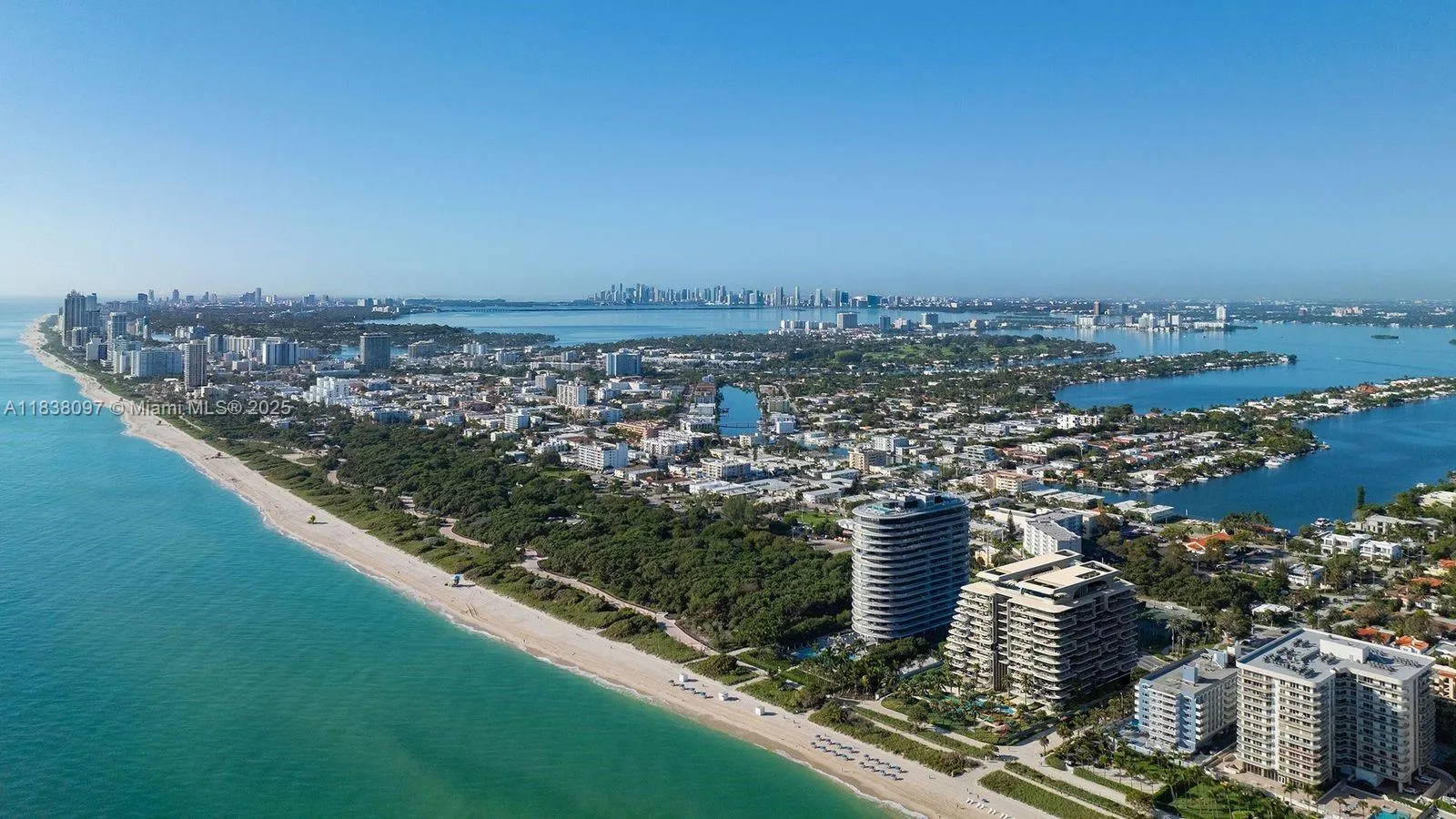 8777 Collins Avenue, #604