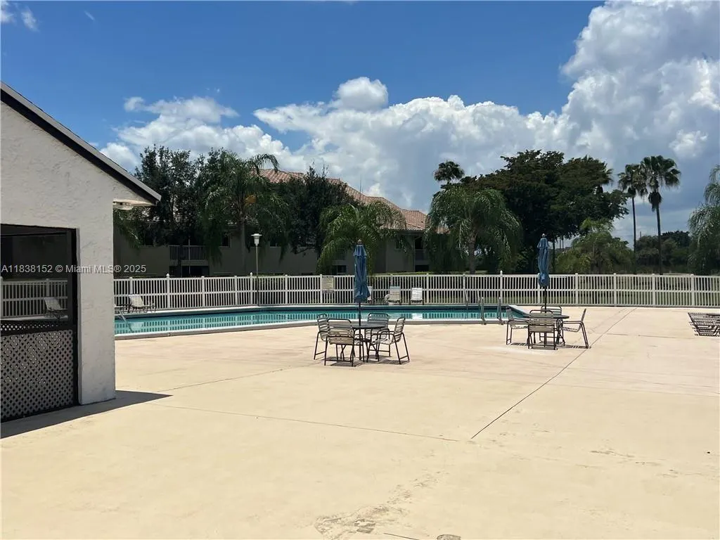 16171 Blatt Blvd, #104