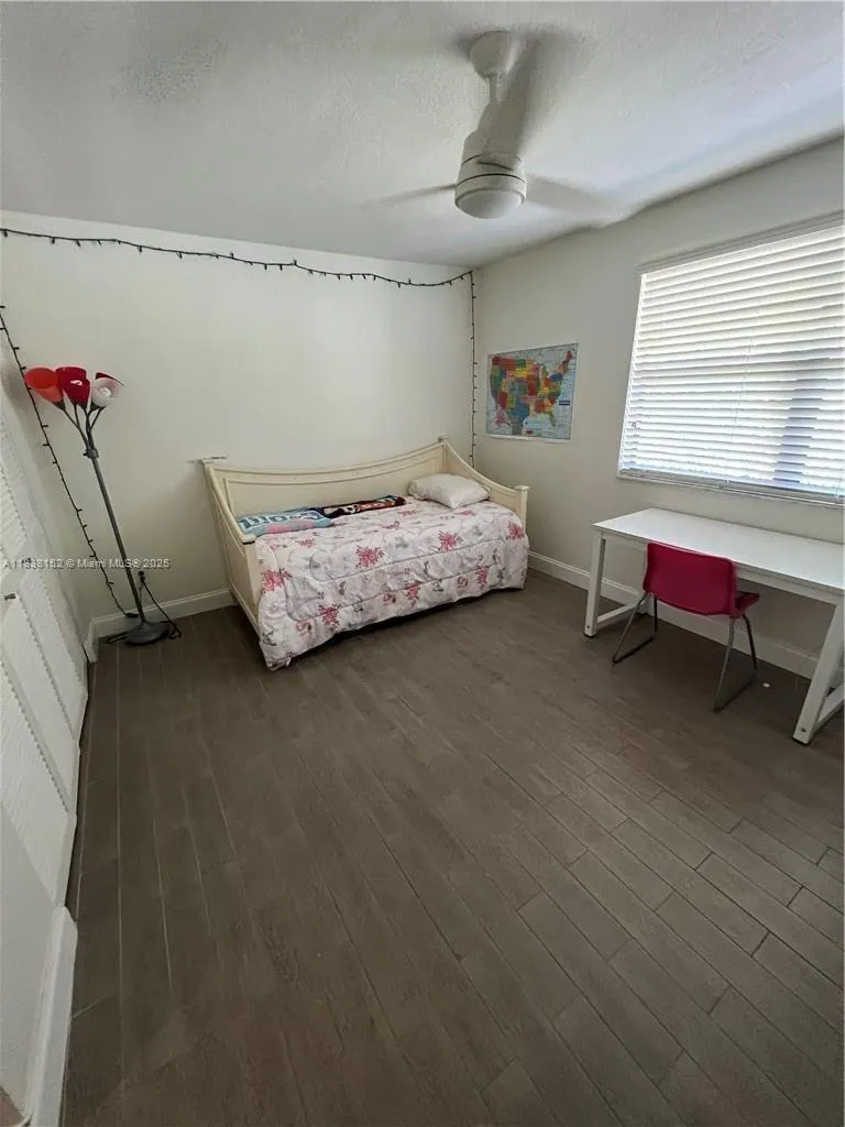 16171 Blatt Blvd, #104