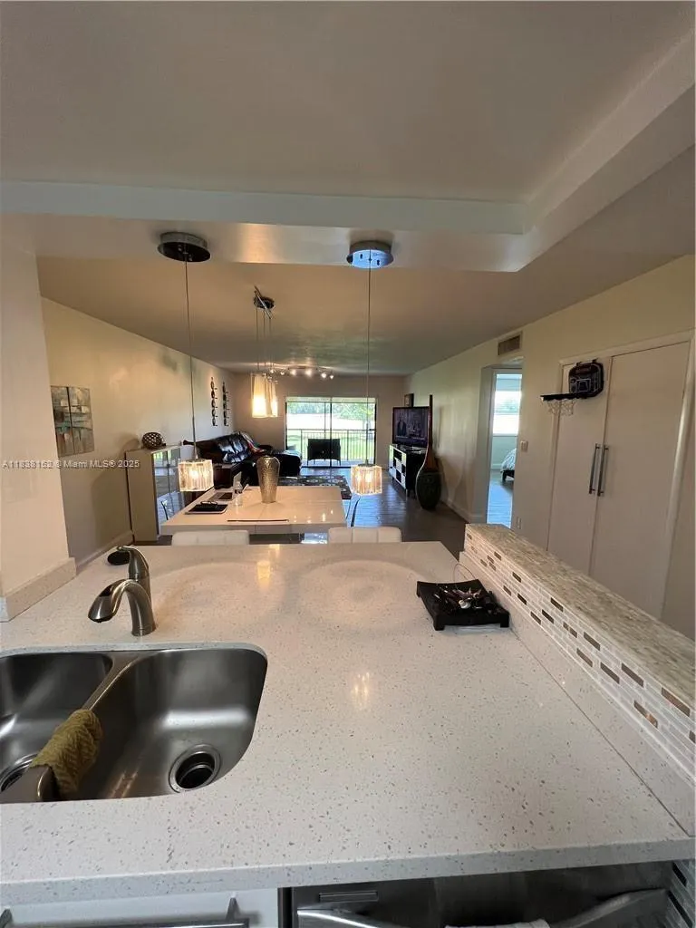 16171 Blatt Blvd, #104