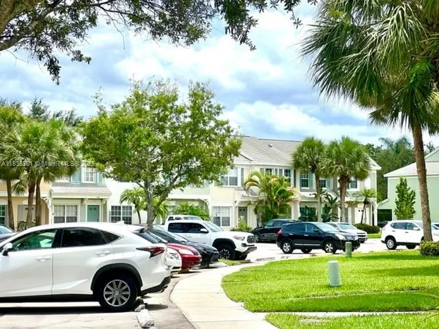 7886 Dixie Beach Cir, #7886