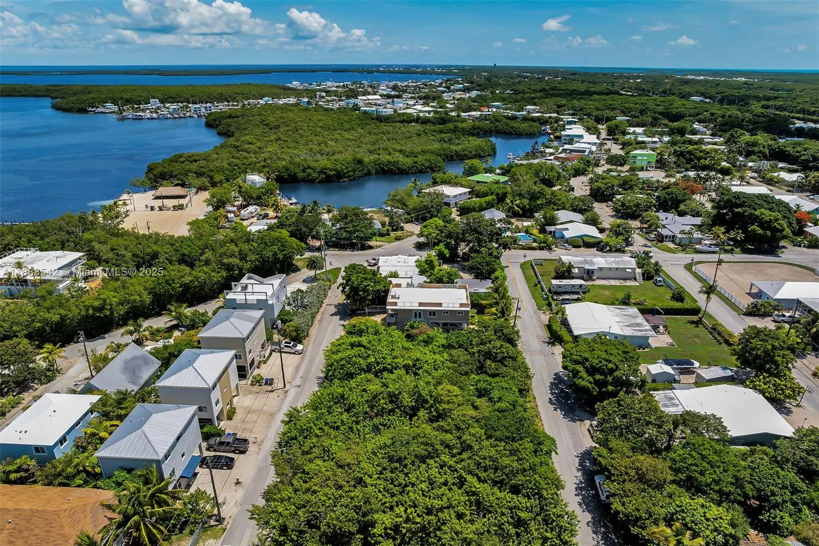 0 Poinciana and Lakeview Drive