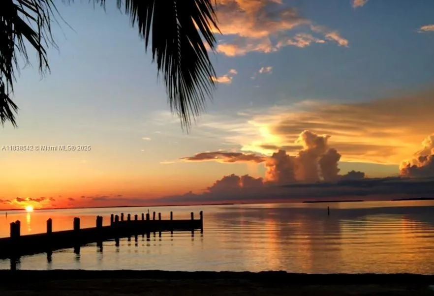 0 Poinciana and Lakeview Drive