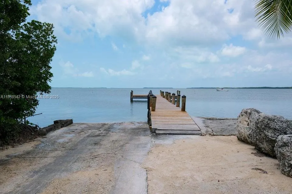 0 Poinciana and Lakeview Drive