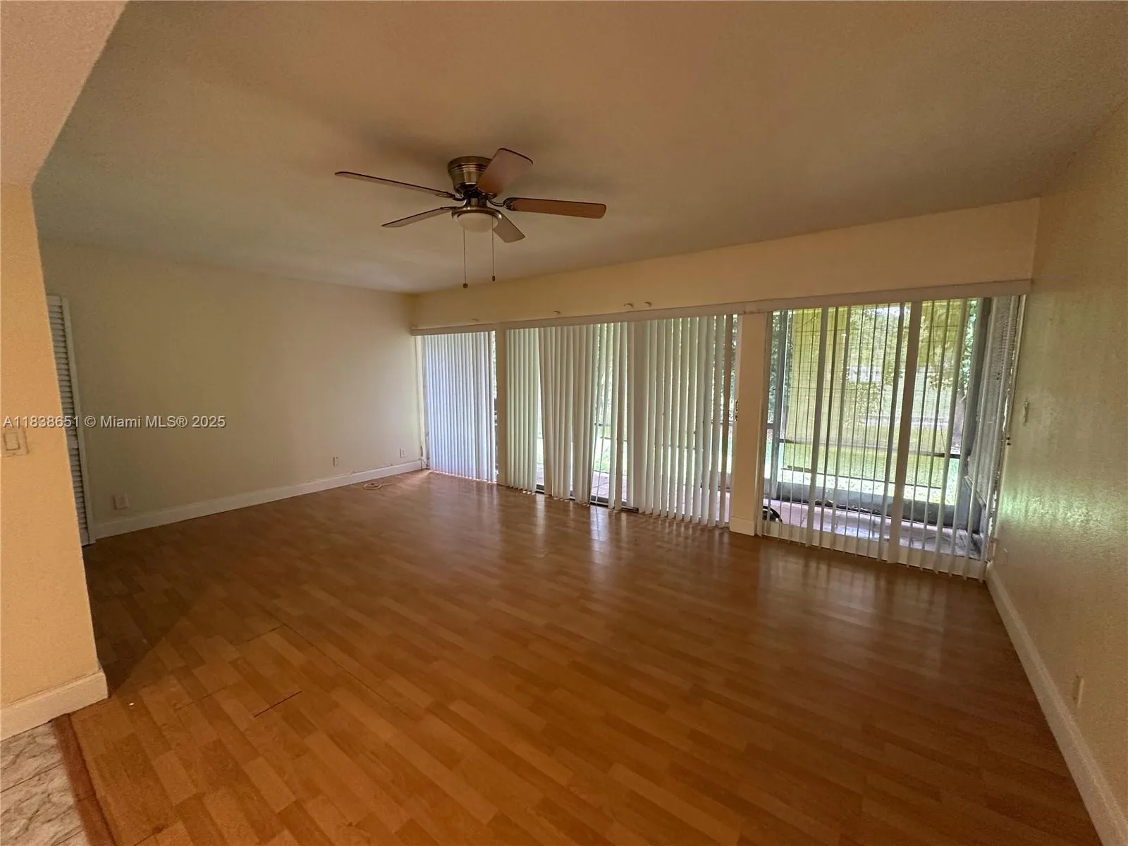 8005 Lagos De Campo Blvd, #L-4