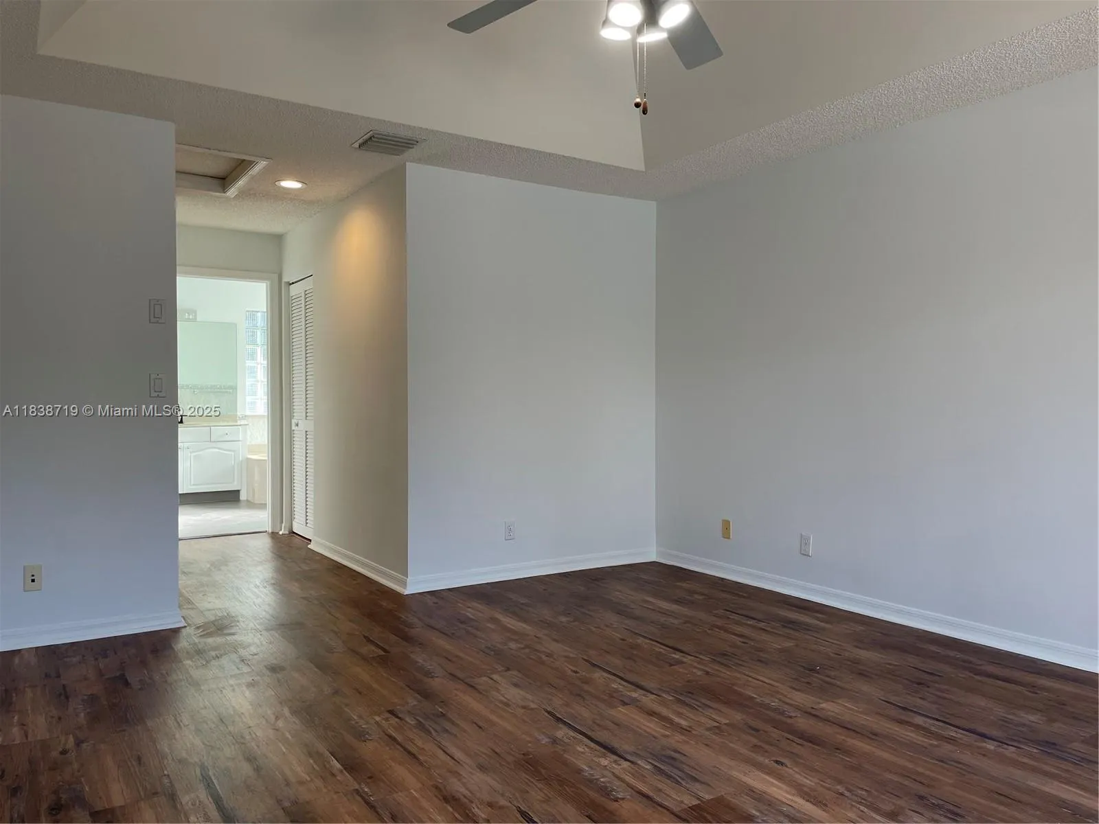 785 Heron Rd, #785