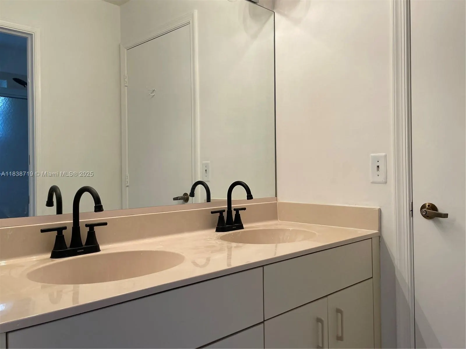 785 Heron Rd, #785