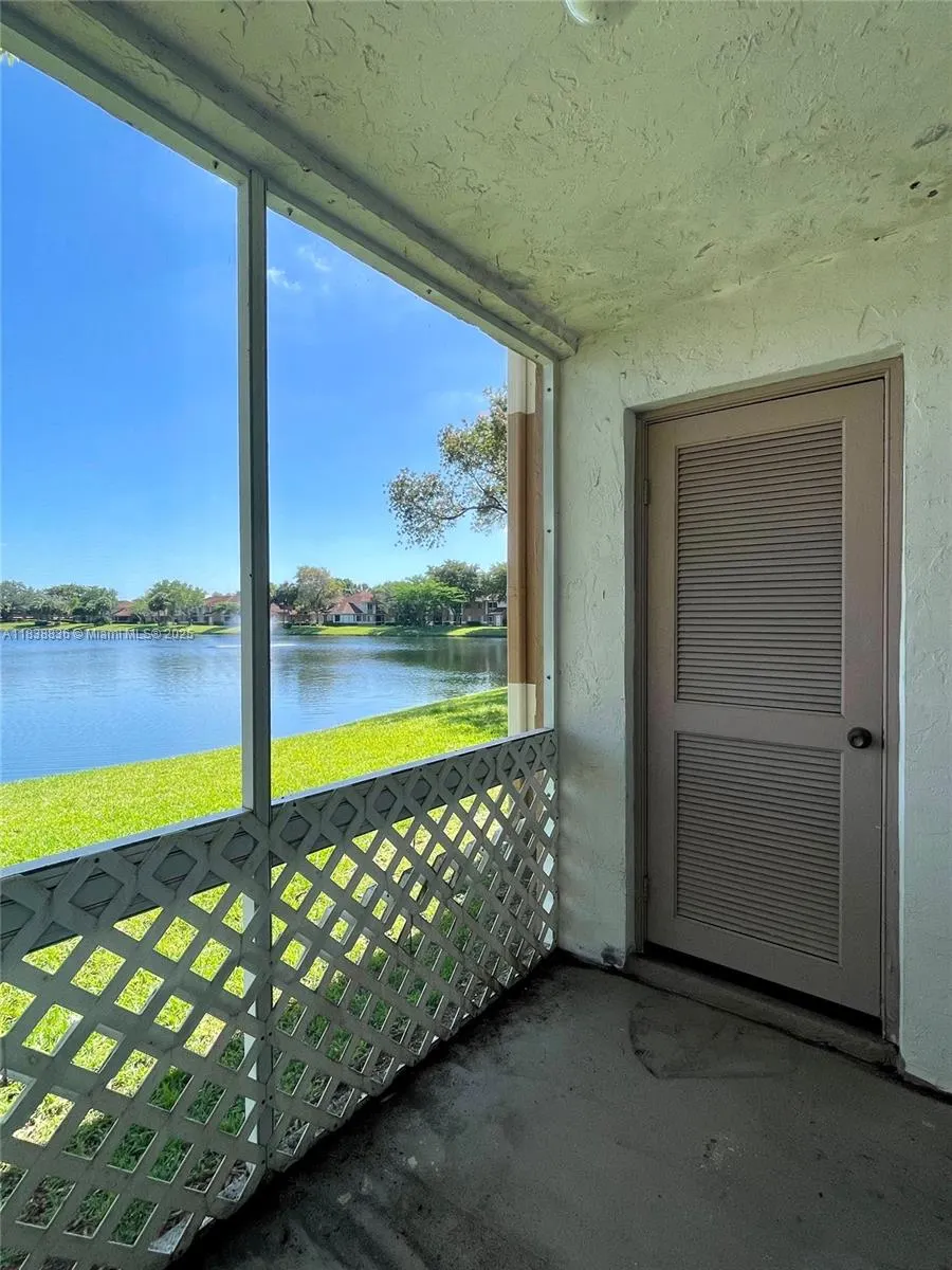 706 NW 92nd Ave, #706