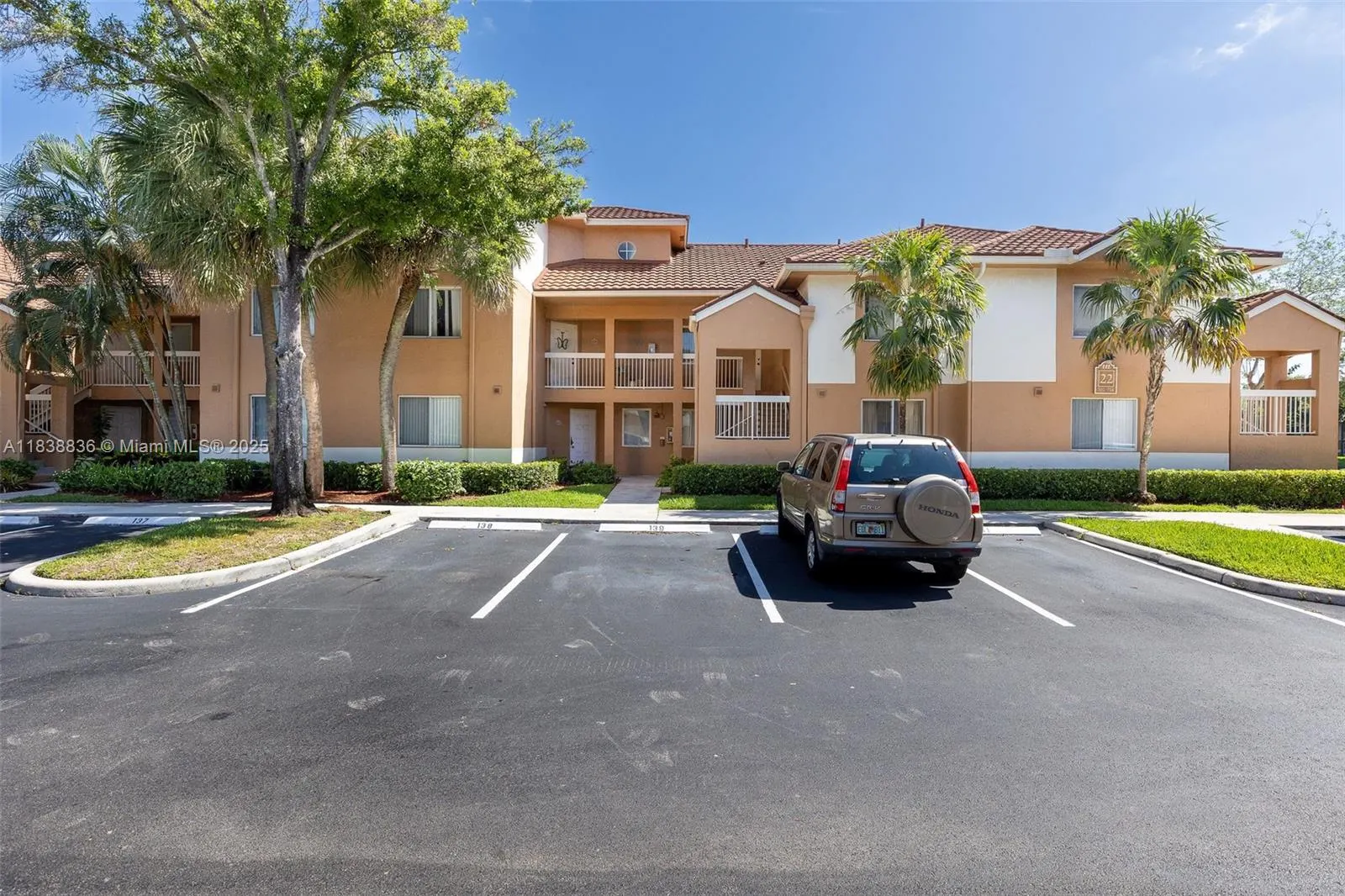 706 NW 92nd Ave, #706