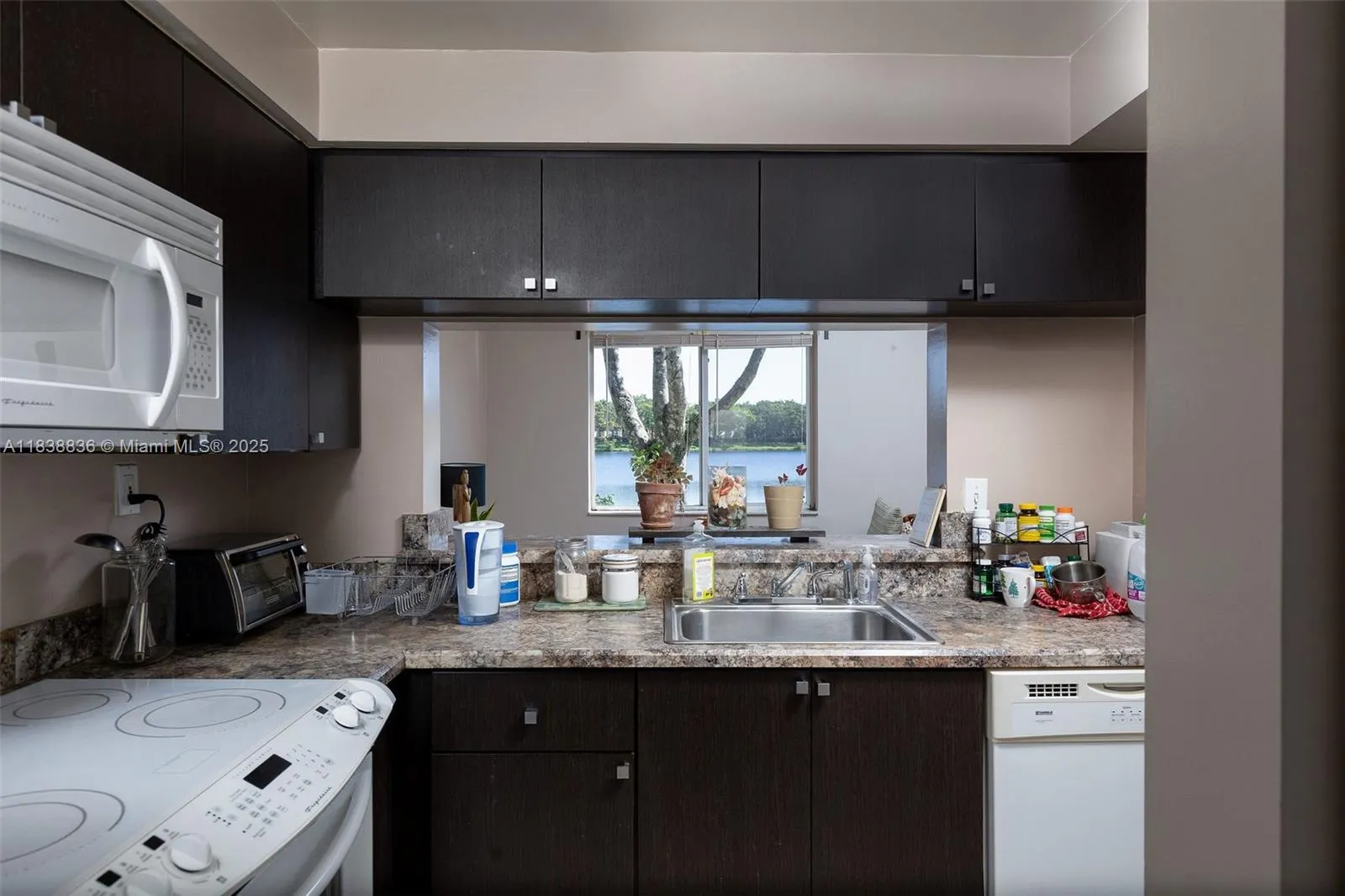 706 NW 92nd Ave, #706