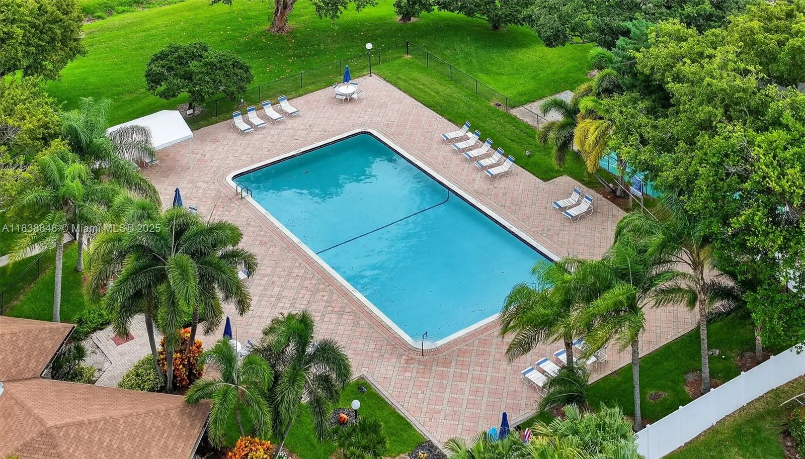 2901 S Palm Aire Dr, #608
