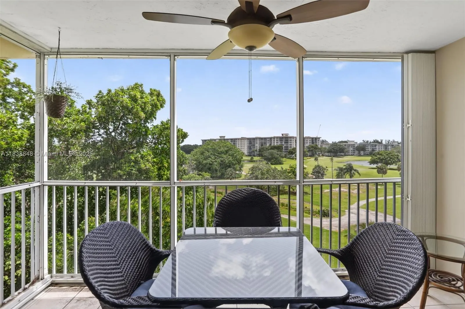 2901 S Palm Aire Dr, #608